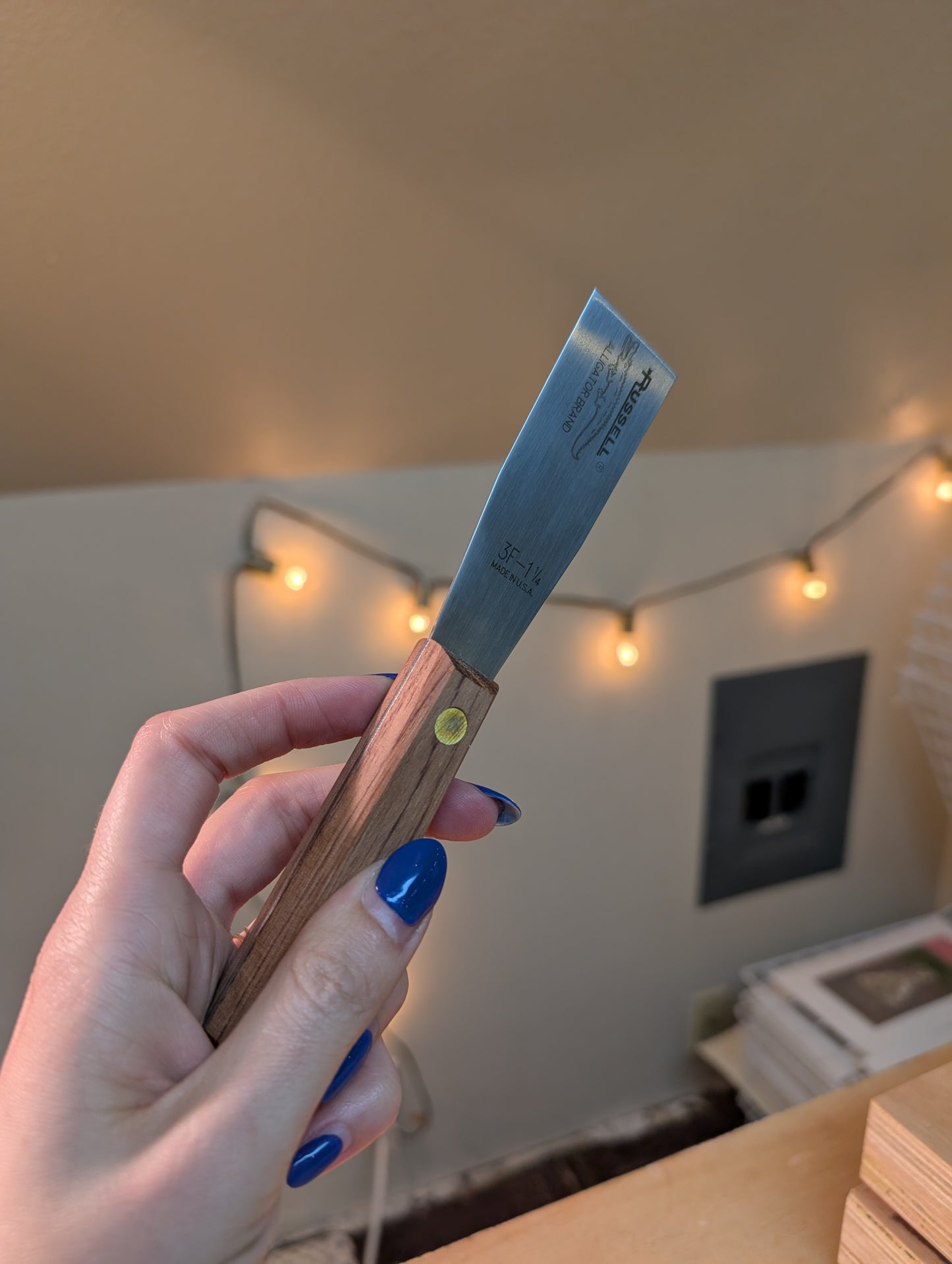 Ink Knife