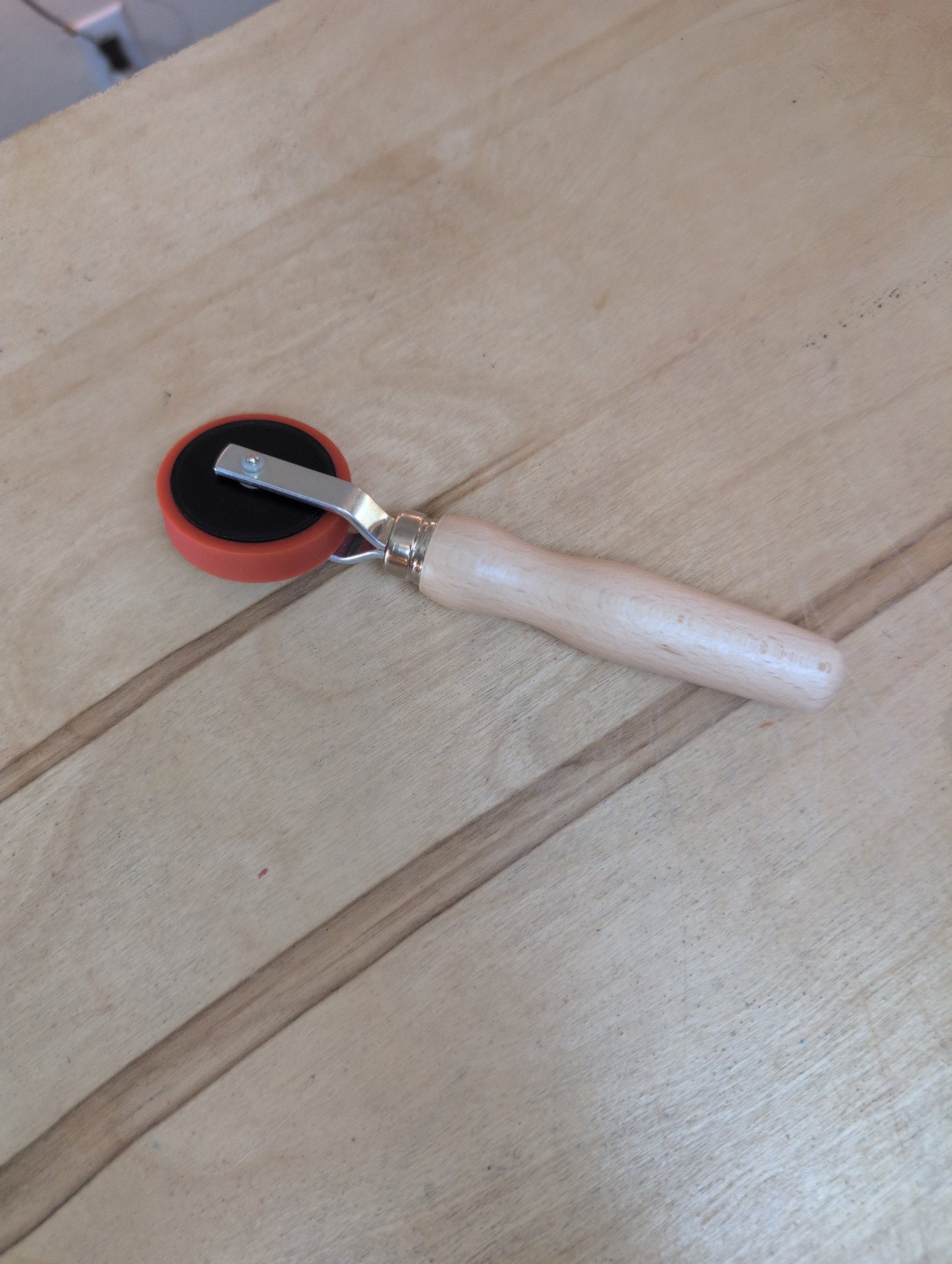0.47" Specialty Brayer with Wooden Handle - Press Roller